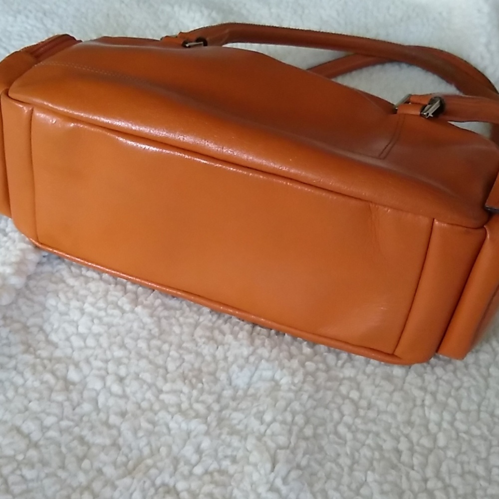 Lamarthe leather handbag - Picture 8 of 8